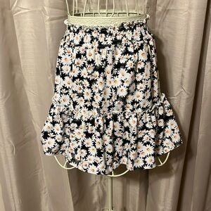 Mid length high wasted skirt